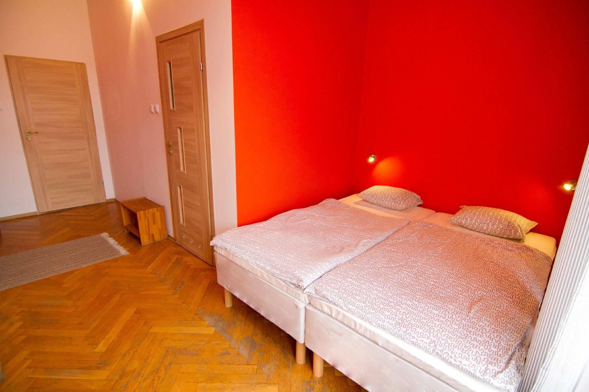 Cinnamon Hostel Wroclaw Exterior photo