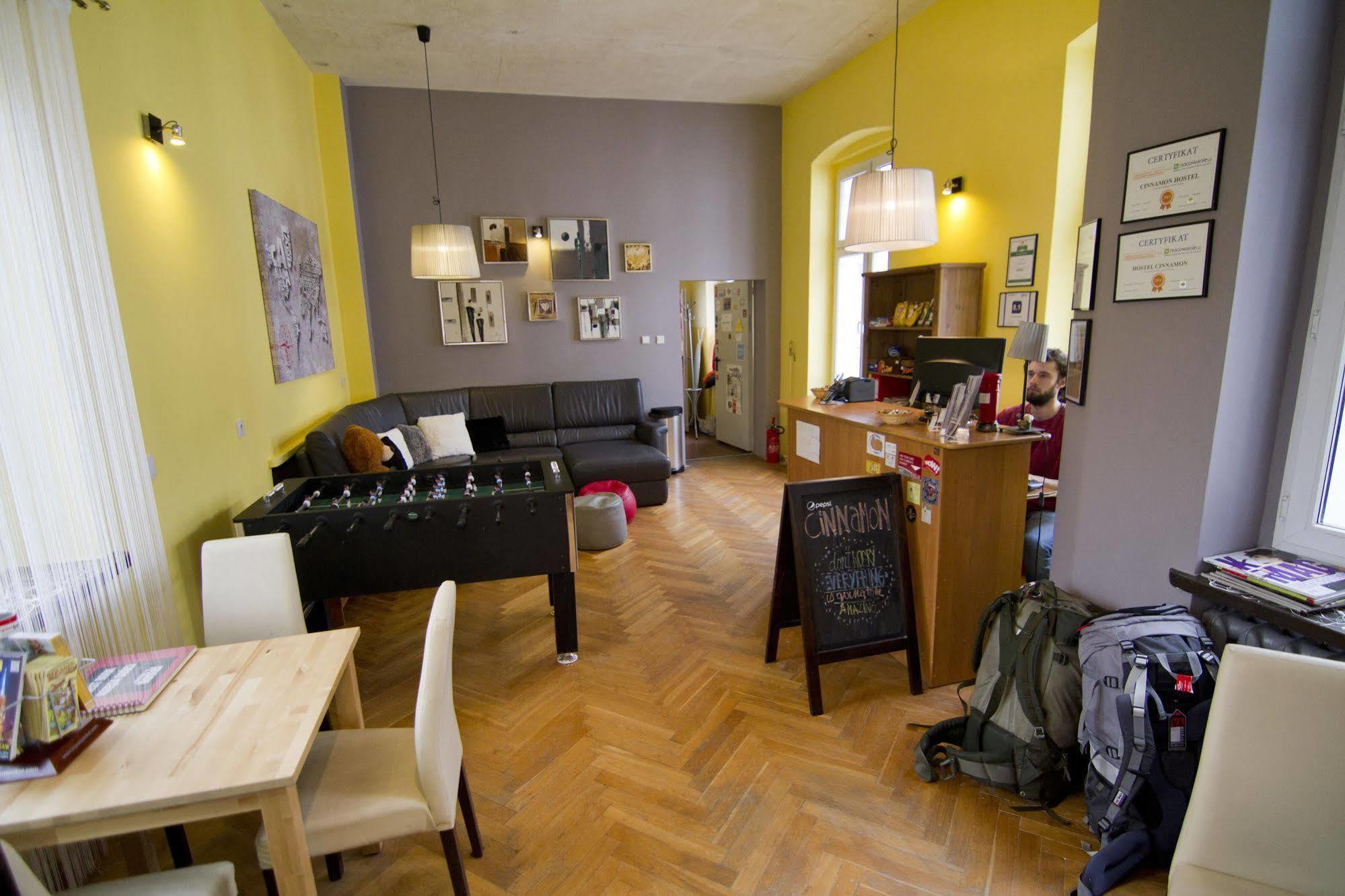 Cinnamon Hostel Wroclaw Exterior photo