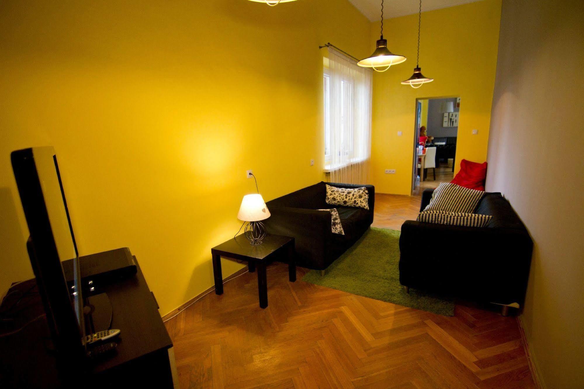 Cinnamon Hostel Wroclaw Exterior photo